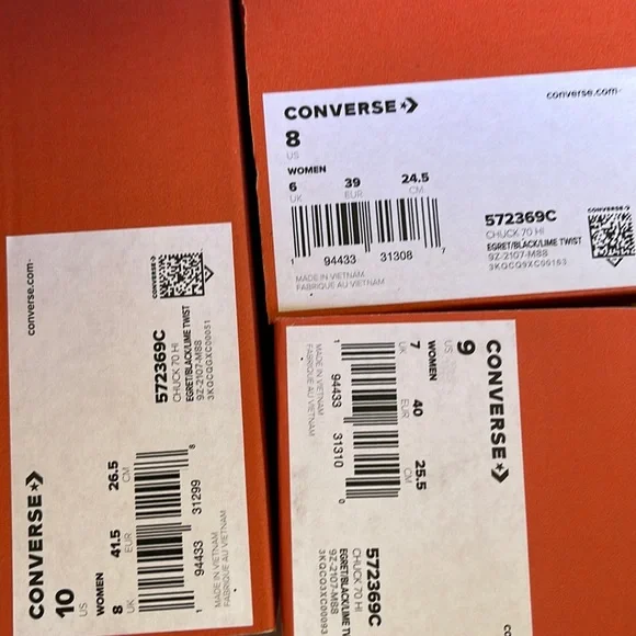 Converse 572369C
CHUCK TAYLOR ALL STAR 70 HI
EGRET/BLACK/LIME TWIST
WMNS snkrs - Picture 16 of 16